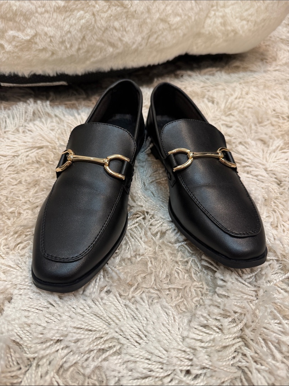 Steve Madden Black Leather Loafers with Gold Horsebit